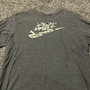 Nike t-shirt